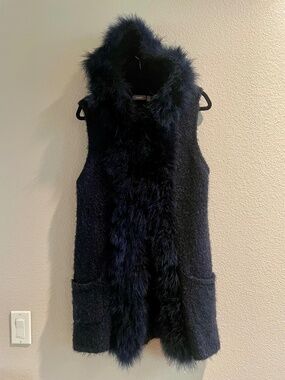 Turkey Feather Hooded Sweater Vest, Size L